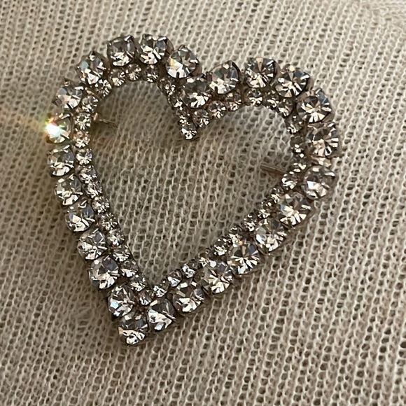 Vintage Double Row Rhinestone Open Heart Brooch - Silver-tone - Picture 12 of 16